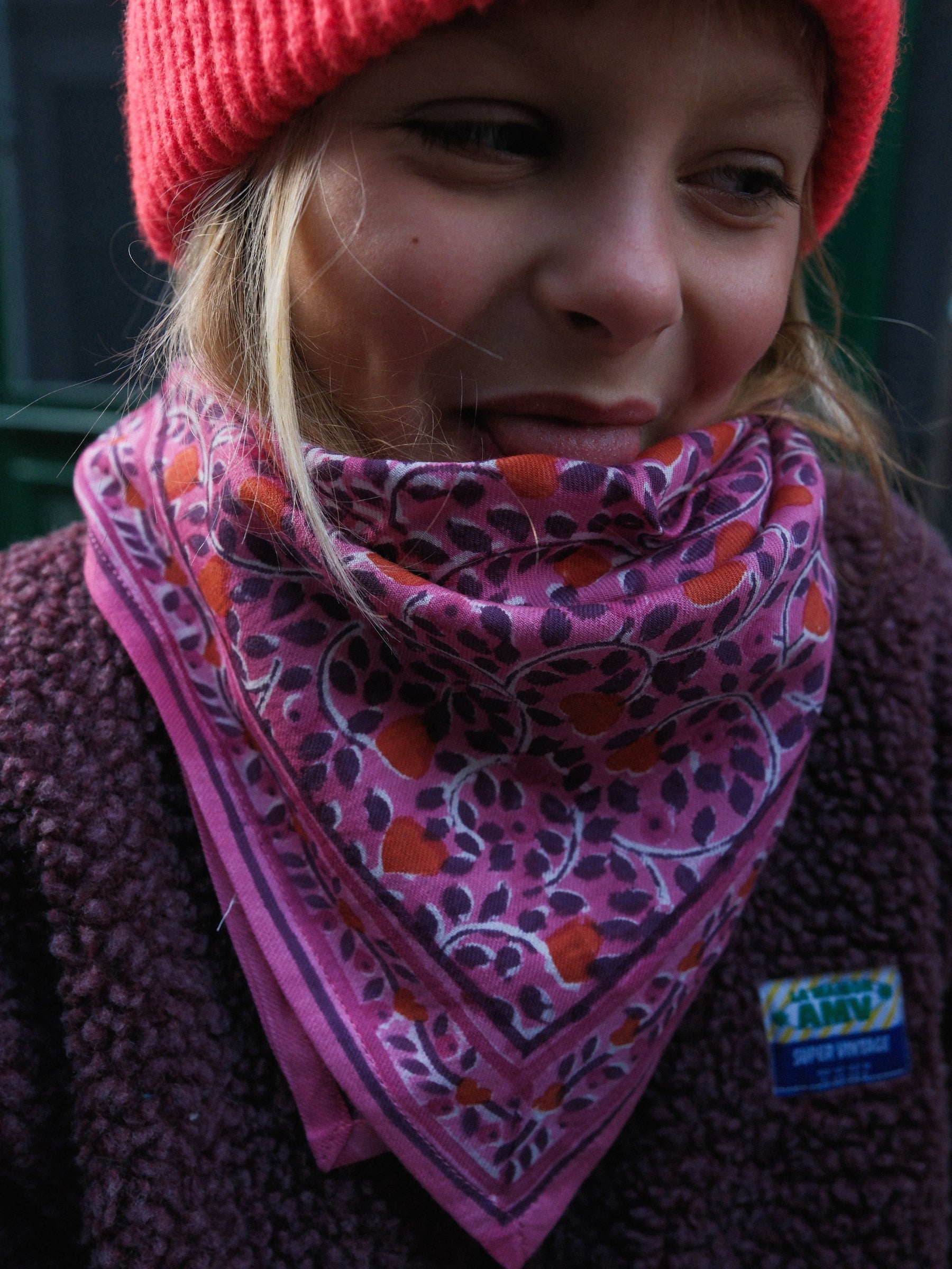 Foulard Doux Et Moelleux Rose Fait Main Pour Bébé/femme - Neuf Sans étiquette