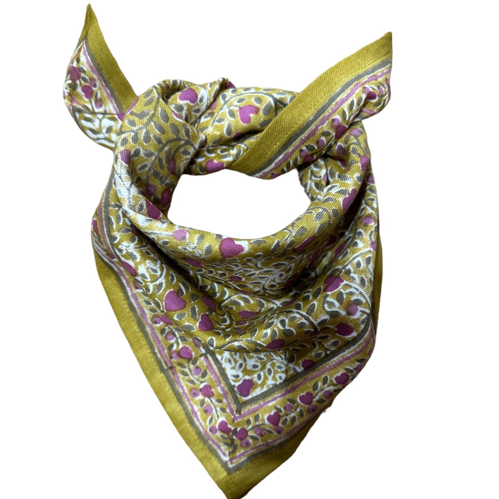 Foulards Bébé, Enfant et Adulte Venez découvrir nos foulards pour toute la famille, fabriqués en Inde grâce à la méthode du blockprint.