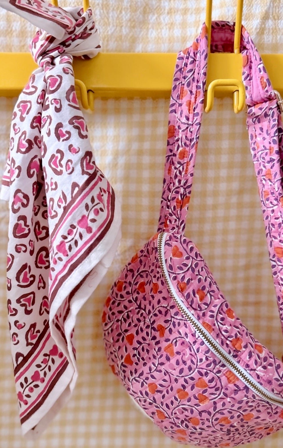 Foulard Bébé Enfant Leo Cerise 50 cm