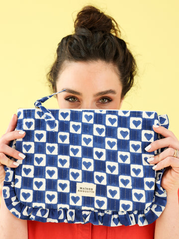 Grande Pochette Damier Bleu