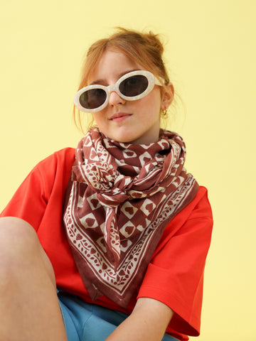 Foulard Adulte Coeur Prune 100 cm