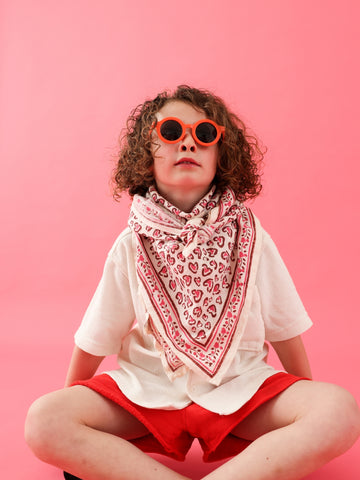 Foulard Adulte Leo Cerise  100 cm