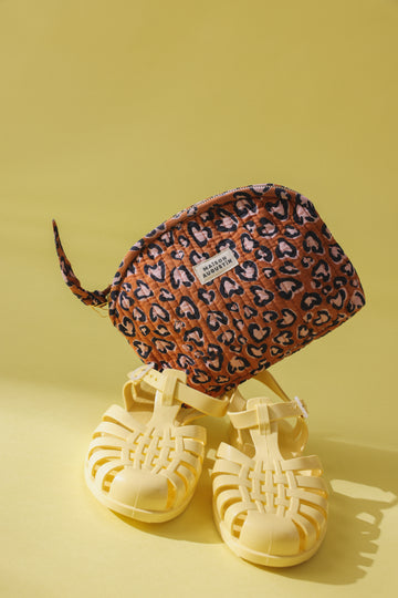 Trousse make up leo camel