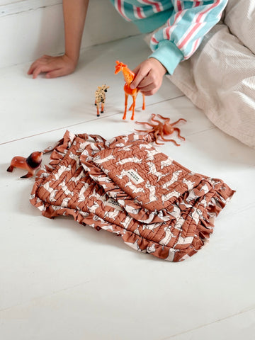 Petite Pochette Teckel Brown