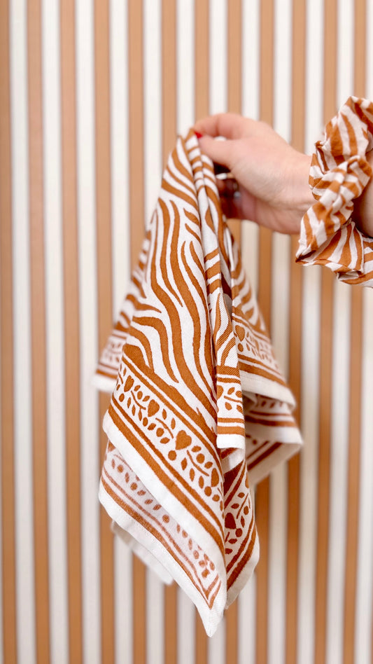 Foulard Adulte Zèbre Camel 100 cm