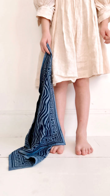 Foulard Adulte Zèbre Indigo 100 cm