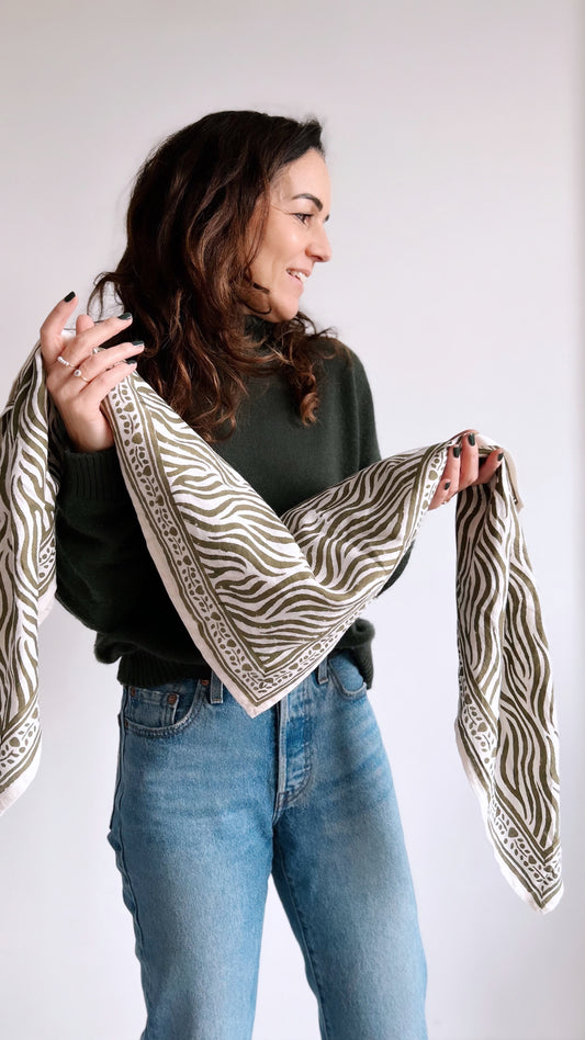 Foulard Adulte Zèbre Kaki 100 cm